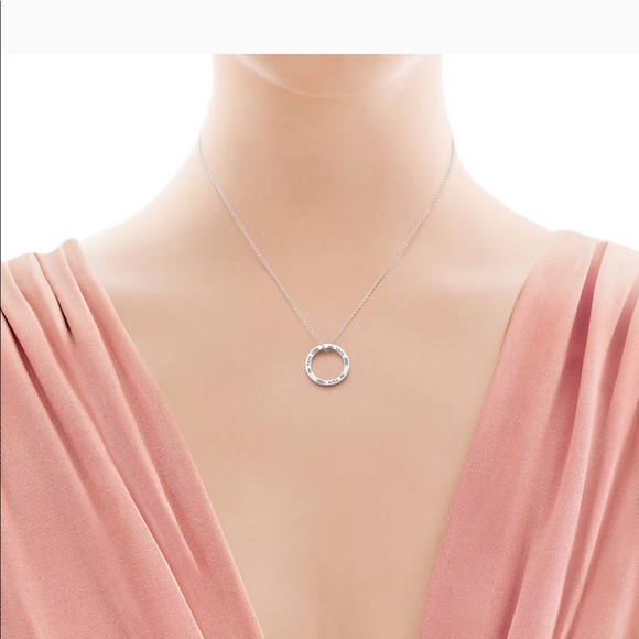 Authentic Tiffany & Co. Circle Pendant Necklace - Picture 3 of 3